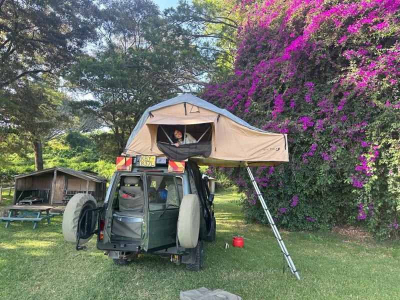 Welche Campingausrüstung benötige ich in Kenia?