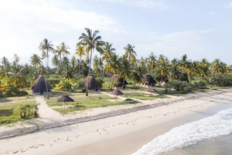 Emayani Beach Lodge