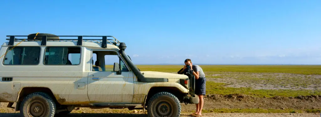 Landcruiser Client Taking Picture Kenya