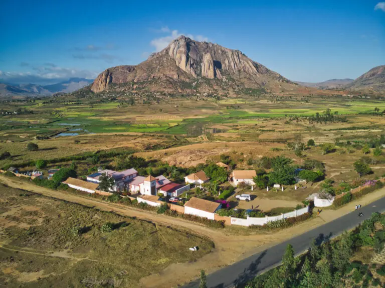 RN7 + Grand Circuit Betsileo Ambalavao
