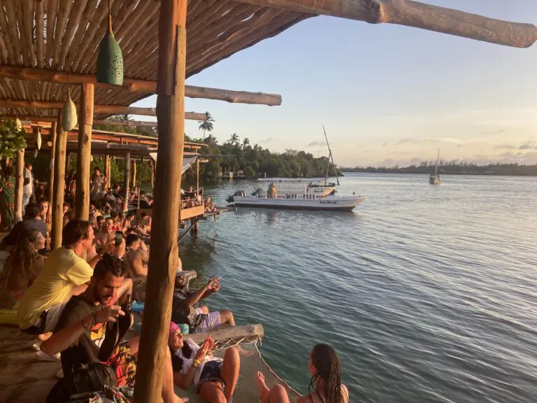 Watamu Lichthaus Popular Bar Roadtrip Africa
